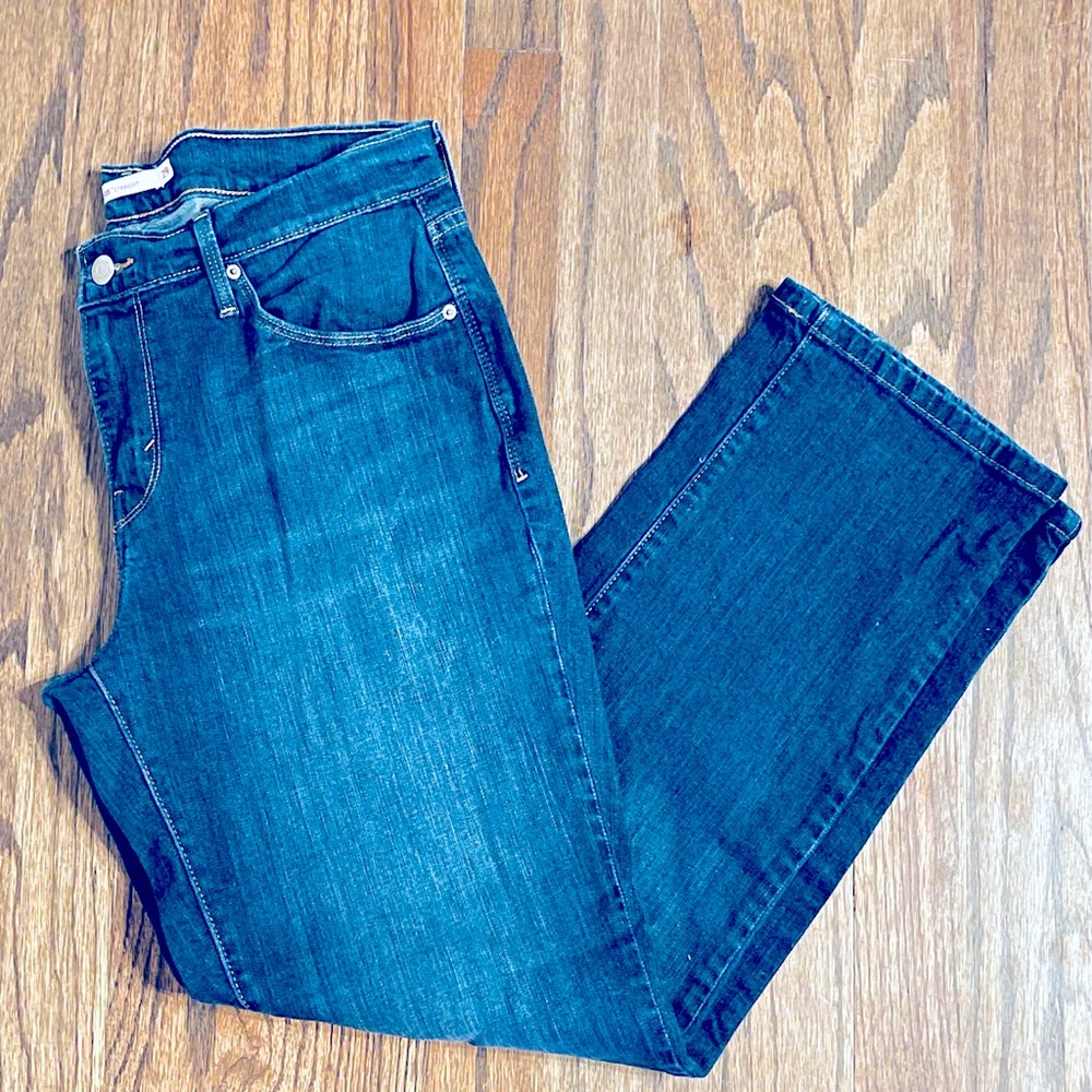 Womens Levi’s 505 Straight Jeans Size 29 EUC